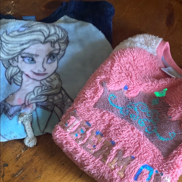 Disney Pink and Blue Tops - Picture 8 of 8